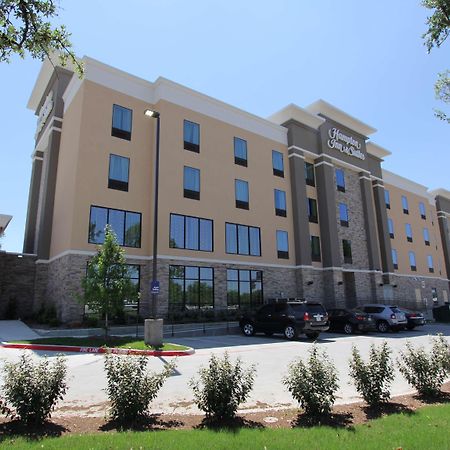 Hampton Inn & Suites Dallas Market Center Exterior foto